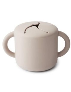 Taza Para Snack Silicona Ivory** de Mushie