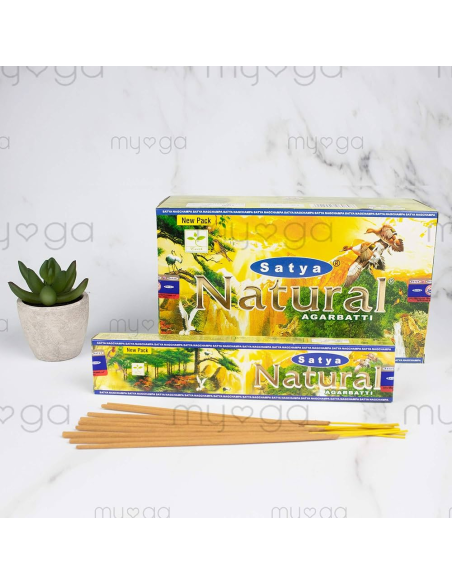 Incienso Natural Sticks Caja 12/U 12 x 15g  de Satya Inciensos